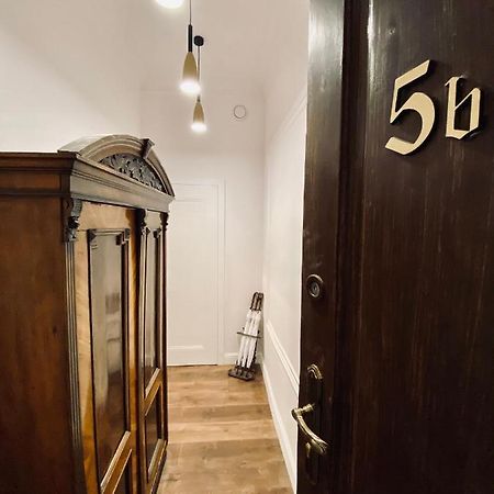 Kochanowskiego Apartment - Topolove Rooms & Apartments クラクフ エクステリア 写真