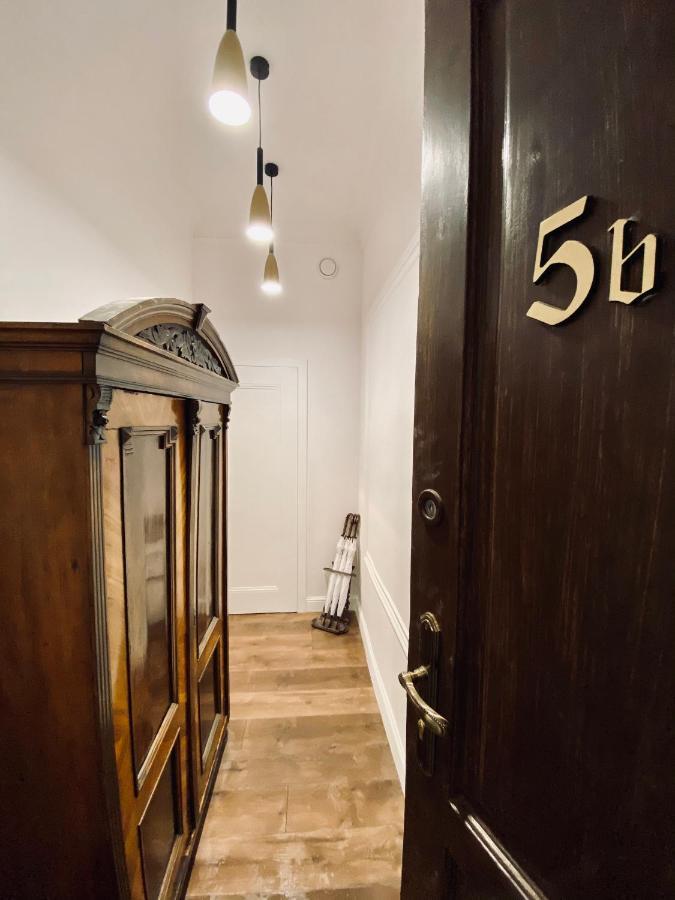 Kochanowskiego Apartment - Topolove Rooms & Apartments クラクフ エクステリア 写真