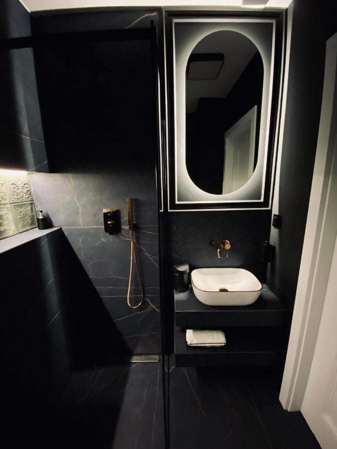 Kochanowskiego Apartment - Topolove Rooms & Apartments クラクフ エクステリア 写真