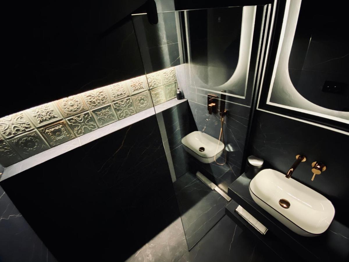 Kochanowskiego Apartment - Topolove Rooms & Apartments クラクフ エクステリア 写真